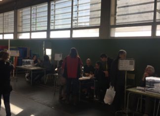 Col·legi electoral a l'escola Riu d'Or de Santpedor FOTO: MIREIA BASORA